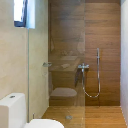 Elimnion 4* Khrónia