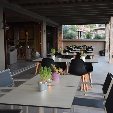 Elimnion 4* Khrónia